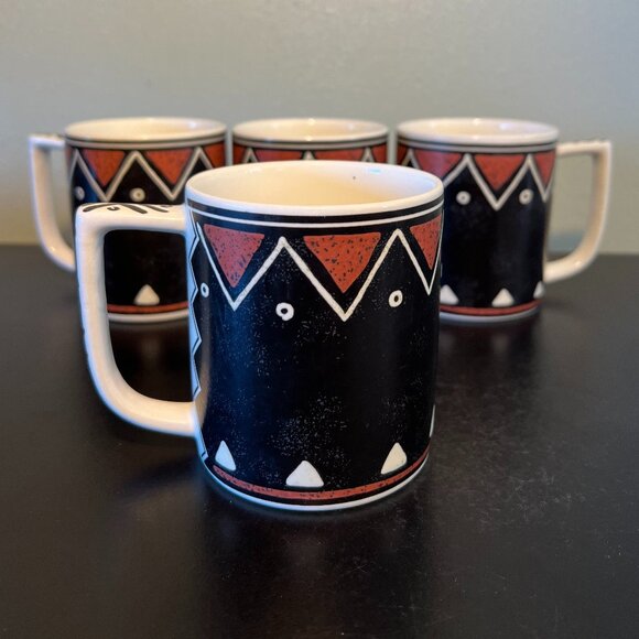 Set of 4 Vintage MIKASA Fashion Plate MOZAMBIQUE Pattern Tribal Art Ceramic Mugs - Picture 9 of 13